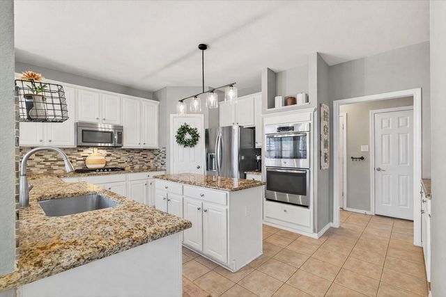 2905 Woodway Drive, Flower Mound, TX 75028