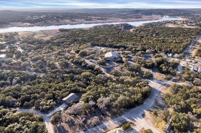21407 Paseo De Vaca DR, Lago Vista, TX 78645