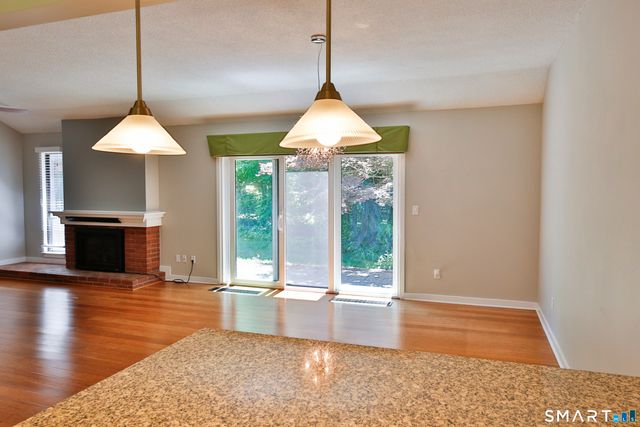 945 Heritage Village A, Southbury, CT 06488