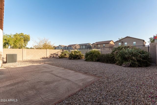 813 E LOVEGRASS Drive, San Tan Valley, AZ 85143