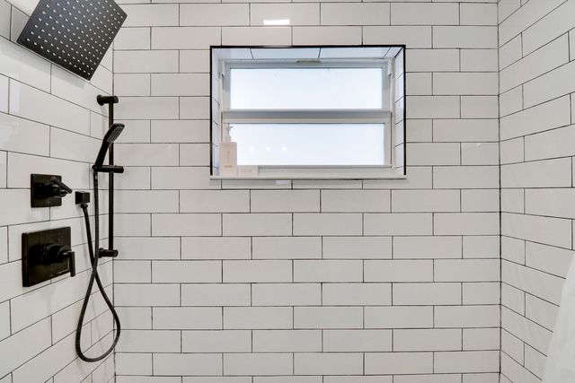 125 Arrowhead Circle, Jupiter, FL 33458