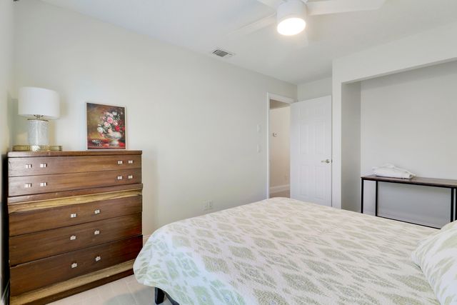 125 Arrowhead Circle, Jupiter, FL 33458