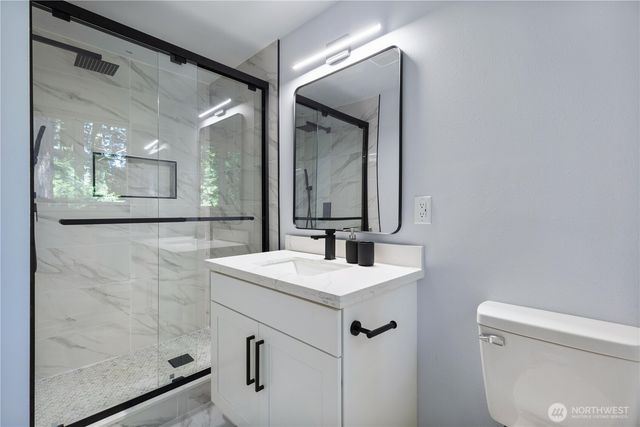 4327 184th Street SW, Lynnwood, WA 98037