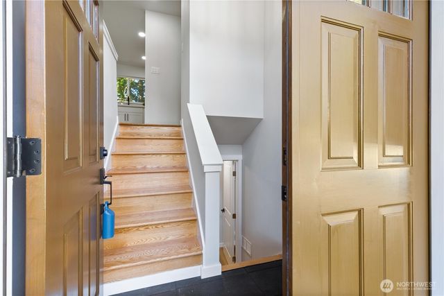 4327 184th Street SW, Lynnwood, WA 98037