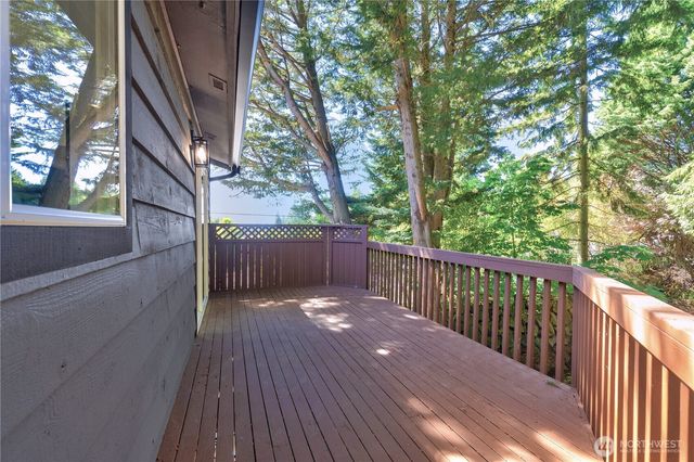 4327 184th Street SW, Lynnwood, WA 98037