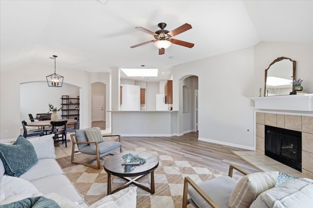1204 Wentwood Drive, Corinth, TX 76210