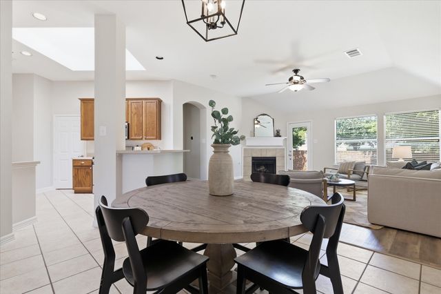 1204 Wentwood Drive, Corinth, TX 76210