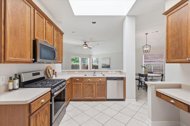 1204 Wentwood Drive, Corinth, TX 76210
