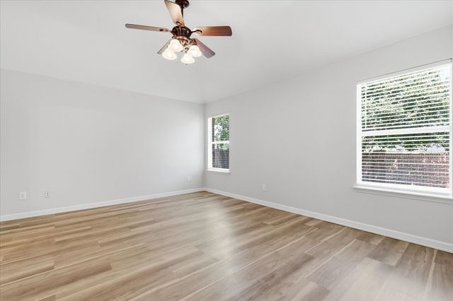 1204 Wentwood Drive, Corinth, TX 76210