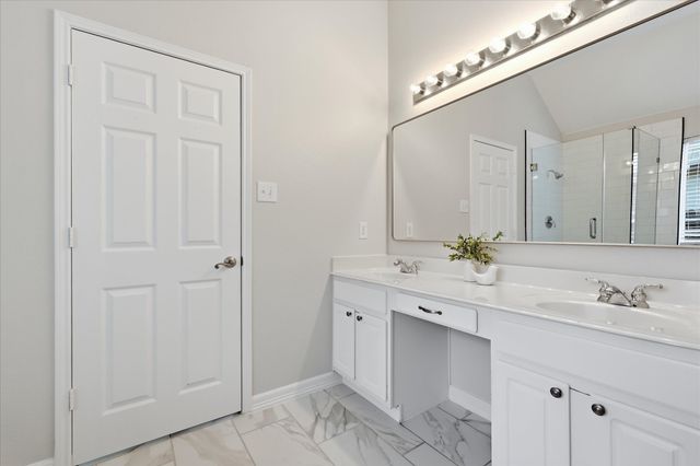 1204 Wentwood Drive, Corinth, TX 76210