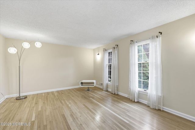 1012 Sheila Drive, Toms River, NJ 08753