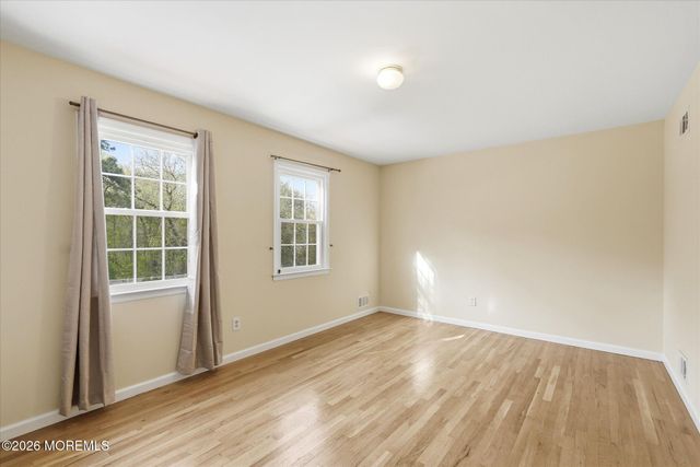 1012 Sheila Drive, Toms River, NJ 08753