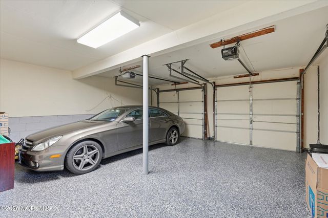 1012 Sheila Drive, Toms River, NJ 08753