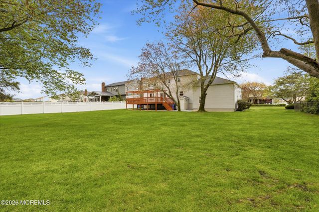1012 Sheila Drive, Toms River, NJ 08753
