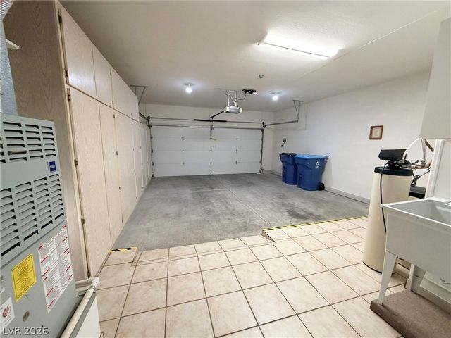 3140 Ravenshoe Drive, Las Vegas, NV 89134