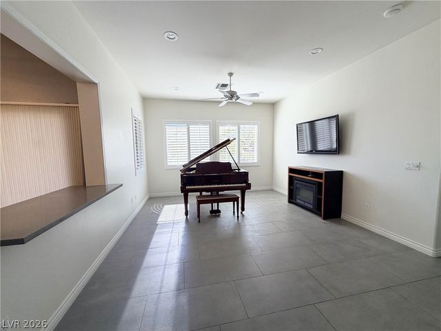 3140 Ravenshoe Drive, Las Vegas, NV 89134