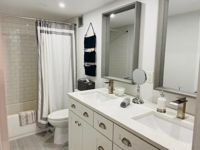 500 Three Islands Boulevard L15, Hallandale Beach, FL 33009