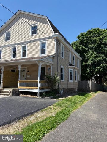 18 CHURCH ST, Willow Grove, PA 19090