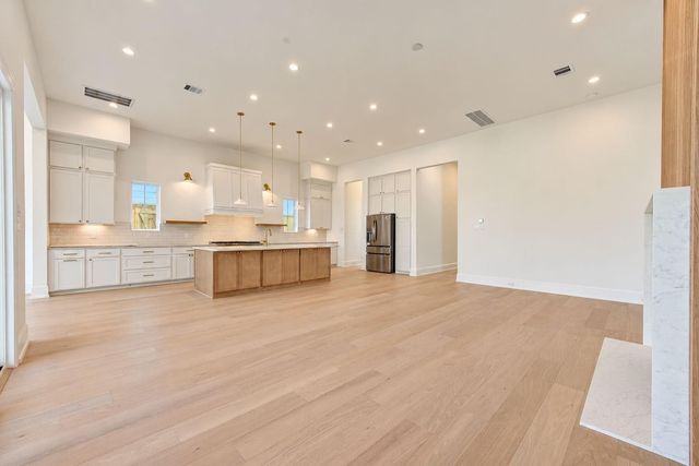 2309 Hollister Road, Houston, TX 77080