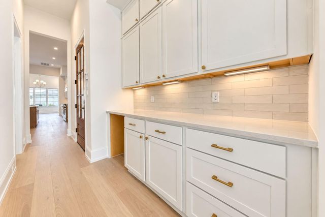 2309 Hollister Road, Houston, TX 77080