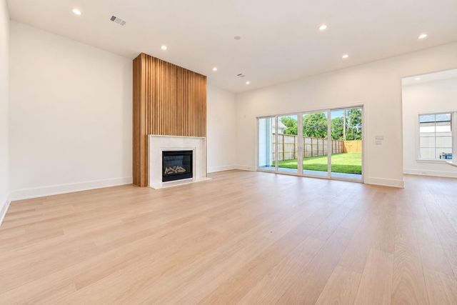 2309 Hollister Road, Houston, TX 77080