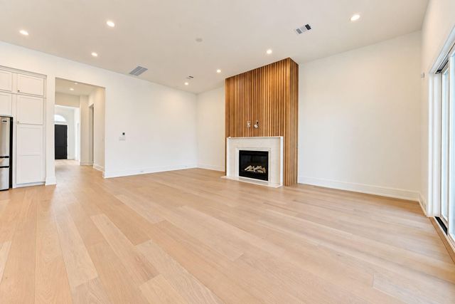 2309 Hollister Road, Houston, TX 77080