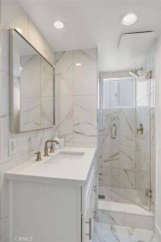 1045 Gaviota Drive B, Laguna Beach, CA 92651