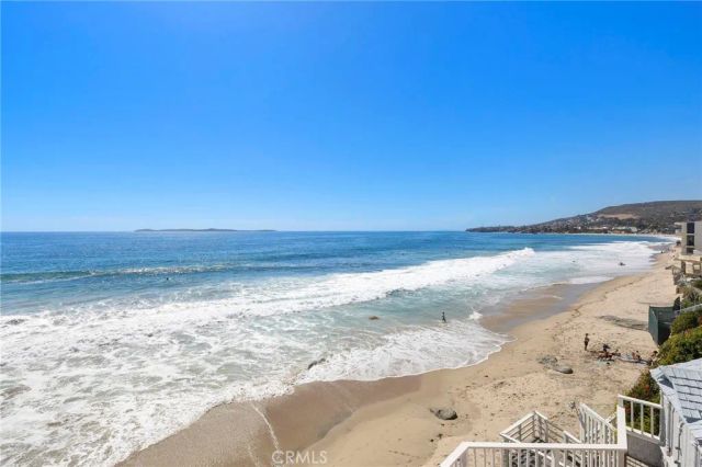1045 Gaviota Drive B, Laguna Beach, CA 92651