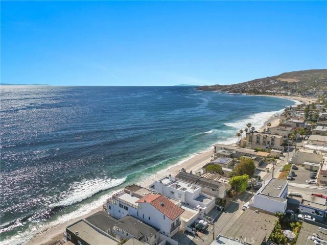 1045 Gaviota Drive B, Laguna Beach, CA 92651
