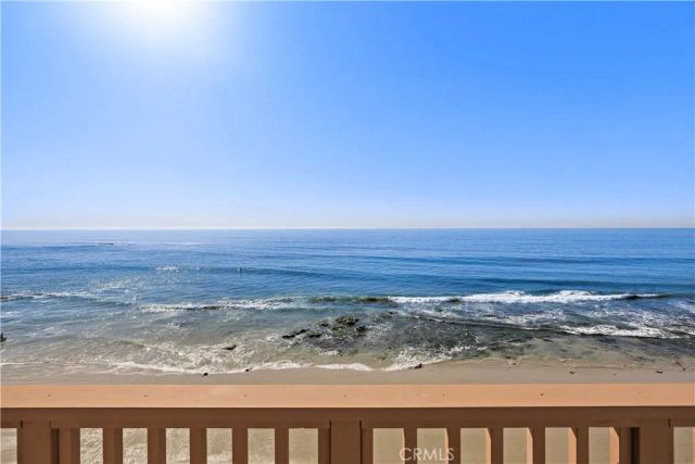 1045 Gaviota Drive B, Laguna Beach, CA 92651