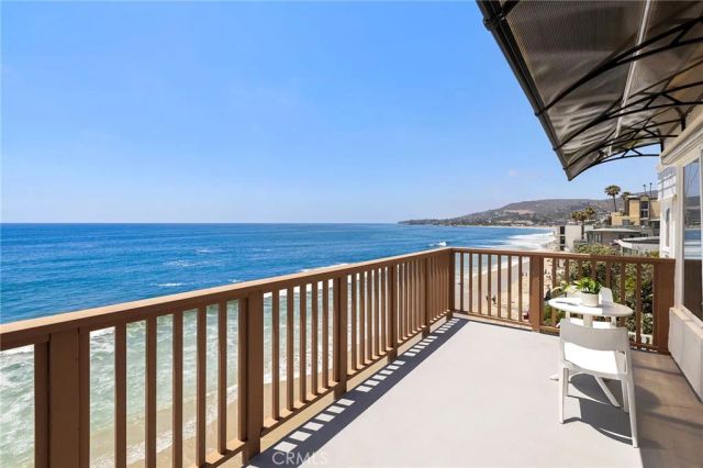 1045 Gaviota Drive B, Laguna Beach, CA 92651