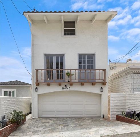 1045 Gaviota Drive B, Laguna Beach, CA 92651