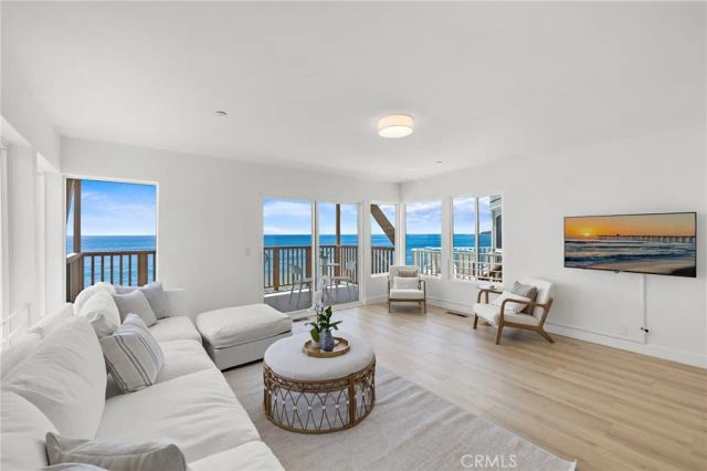 1045 Gaviota Drive B, Laguna Beach, CA 92651