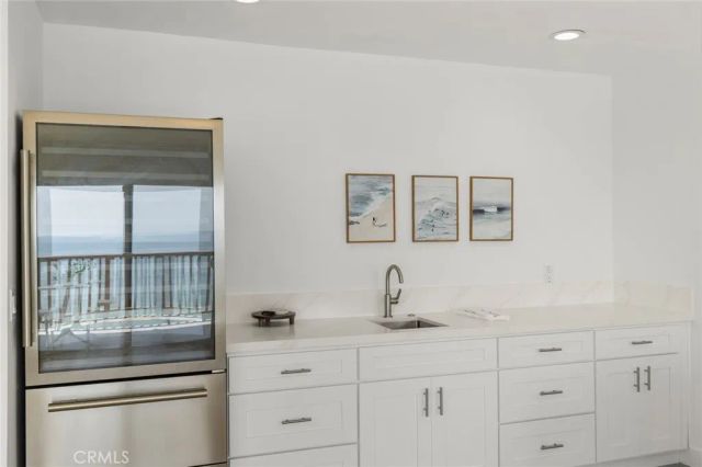 1045 Gaviota Drive B, Laguna Beach, CA 92651