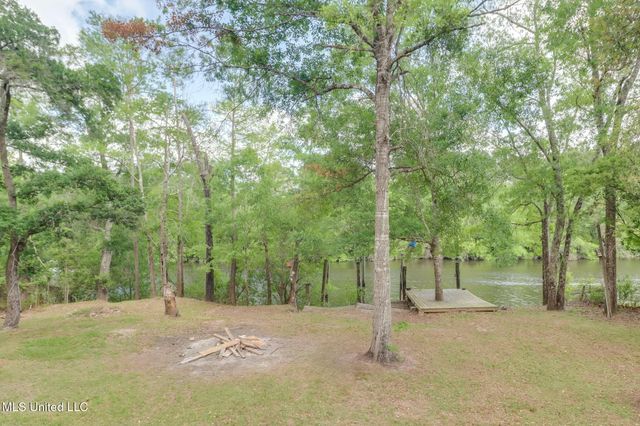 7320 Magnolia Drive, Pass Christian, MS 39571