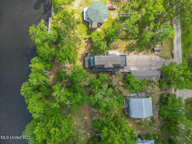 7320 Magnolia Drive, Pass Christian, MS 39571