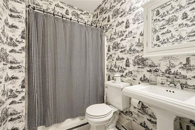 15605 Pawnee Street, Overland Park, KS 66224