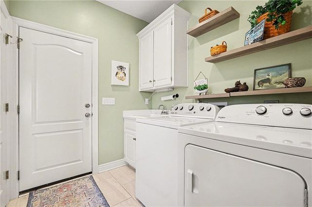 15605 Pawnee Street, Overland Park, KS 66224