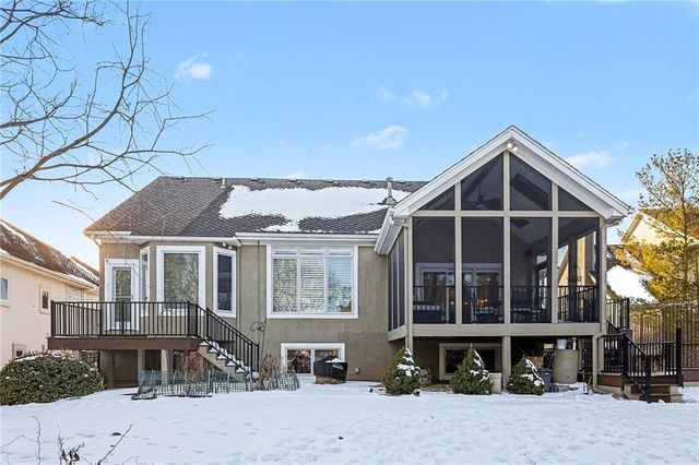 15605 Pawnee Street, Overland Park, KS 66224