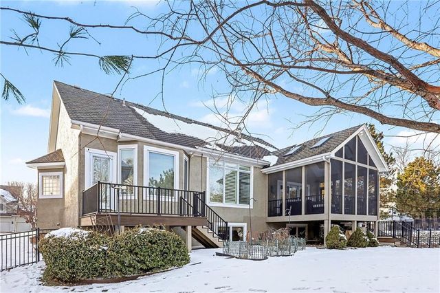 15605 Pawnee Street, Overland Park, KS 66224