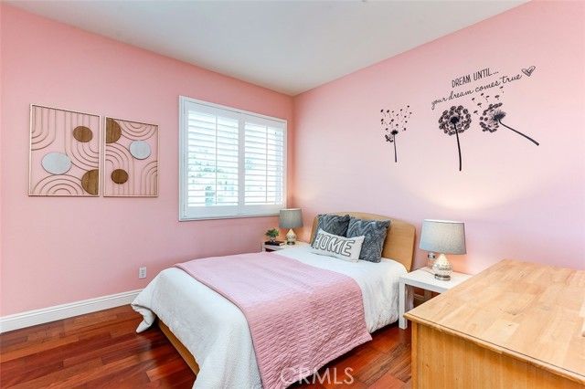 16 Sovente, Irvine, CA 92606