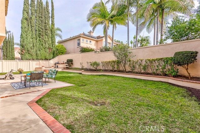 16 Sovente, Irvine, CA 92606