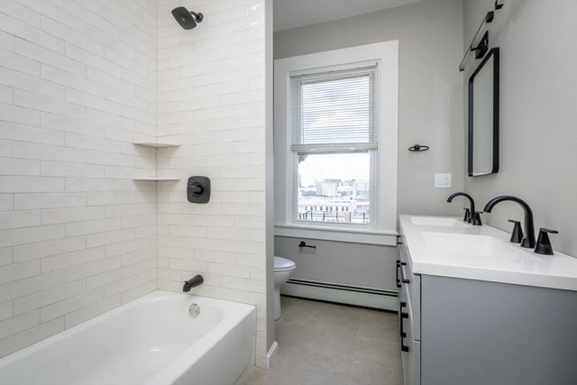 548 E Broadway PH, Boston, MA 02127