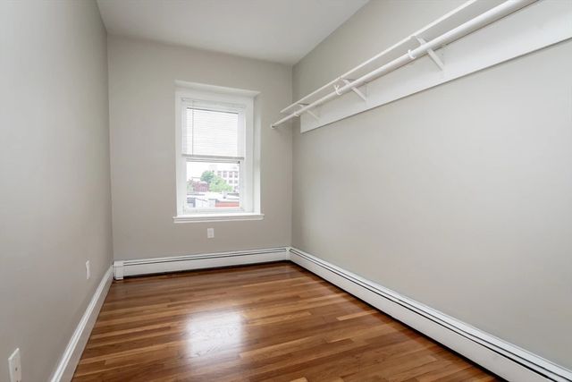 548 E Broadway PH, Boston, MA 02127
