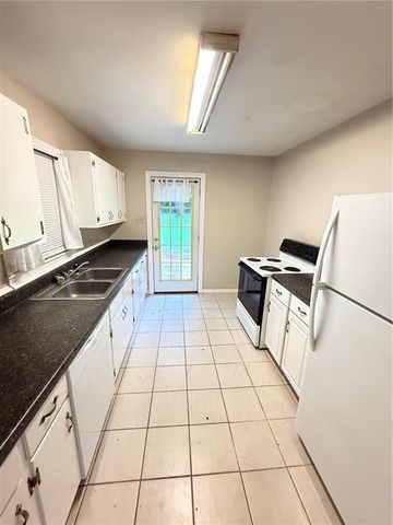 119 Barbara Mitchell Drive E, Mobile, AL 36608