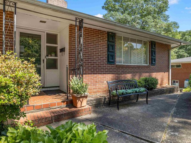 117 Tanglewylde Drive, Spartanburg, SC 29301
