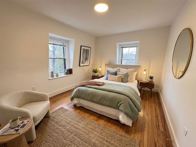 23 Avon St 2, Cambridge, MA 02138