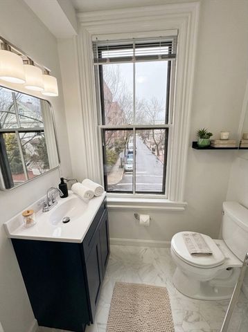 23 Avon St 2, Cambridge, MA 02138