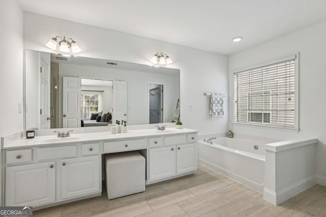 711 Wendlebury Court, Alpharetta, GA 30004