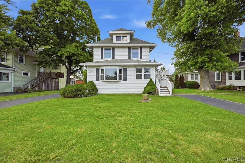 2535 River Road, Wheatfield, NY 14304